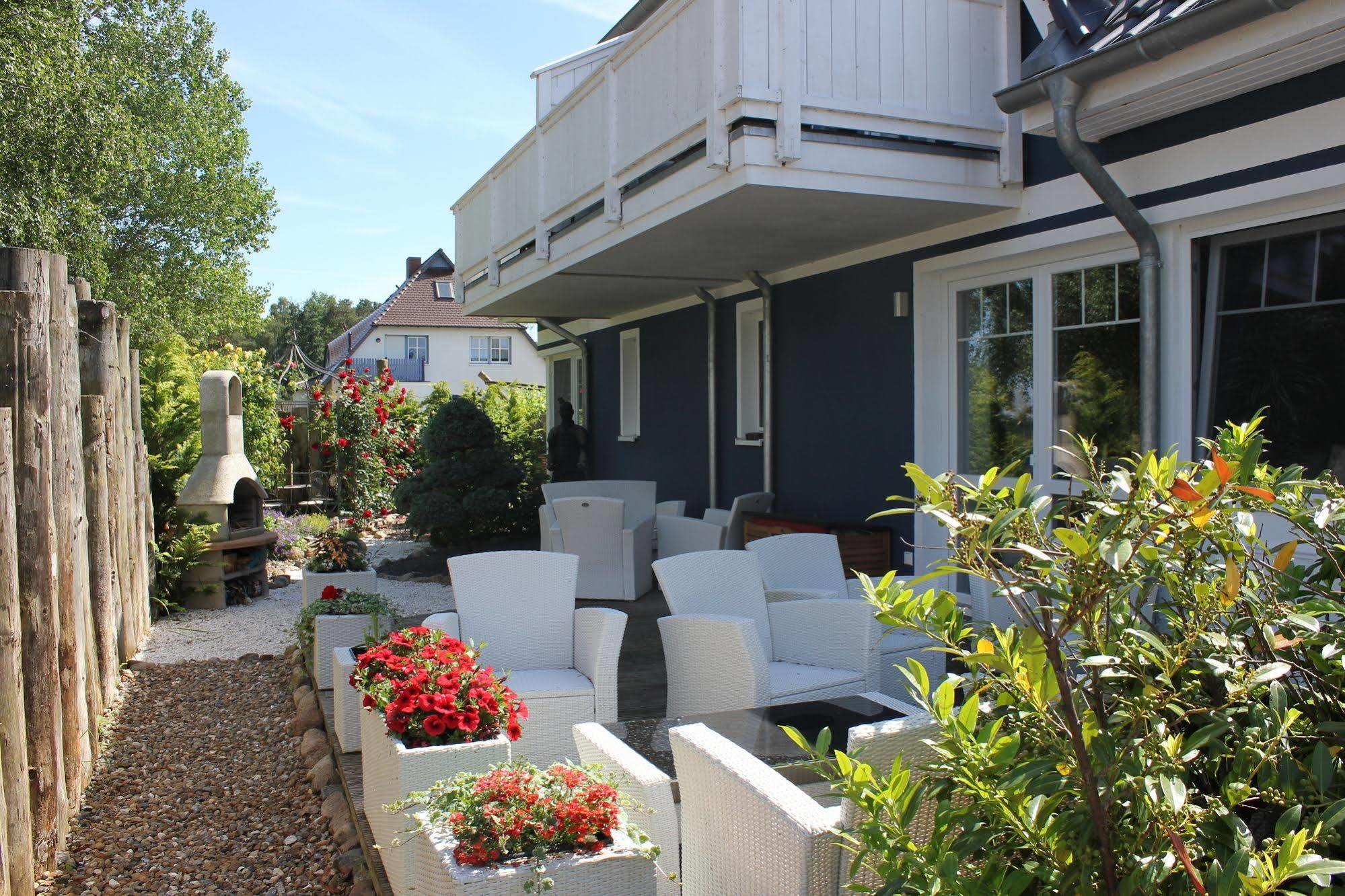 Pension Amo Marem Dierhagen Exterior photo